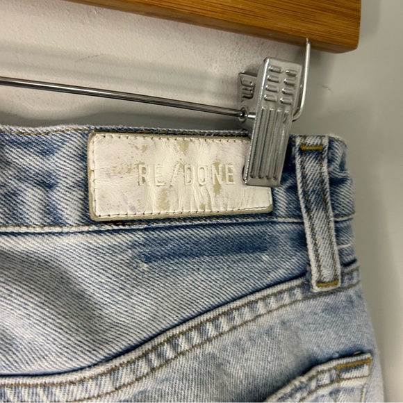 Re/Done Originals 90s High Rise Loose Jeans with Busted Knee - Picture 9 of 9